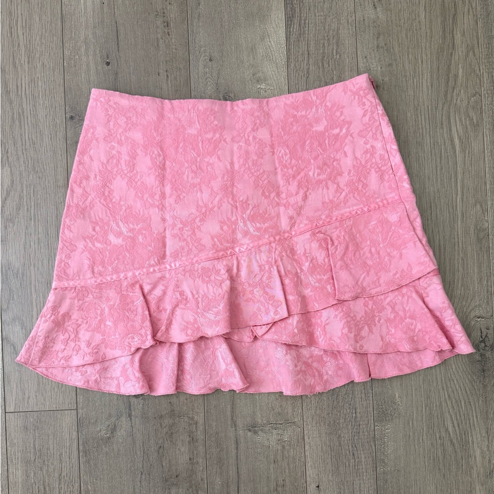 Bebe Pink Floral Ruffled Tiered Mini Skirt